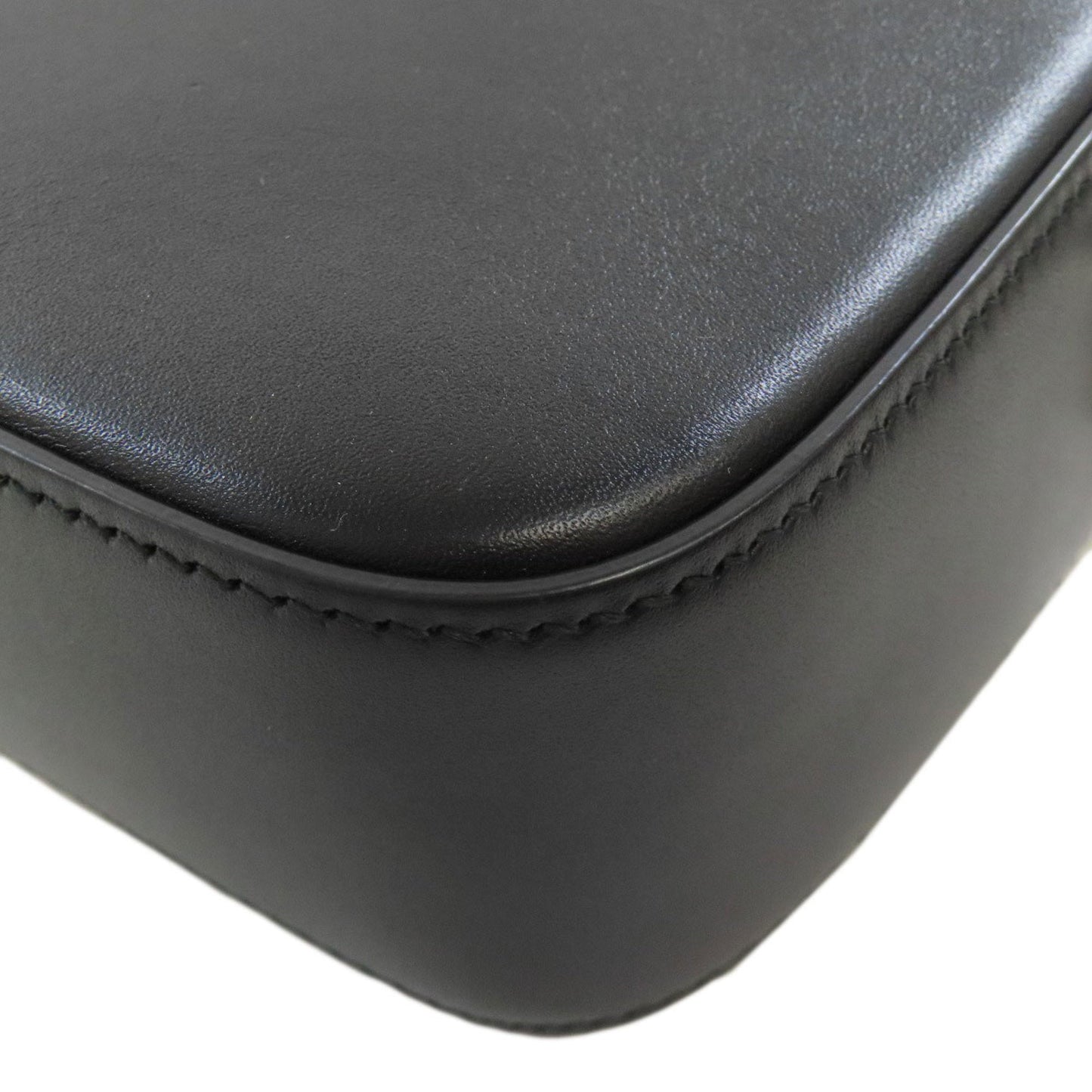 Gucci Black Leather Shoulder Bag (Pre-Owned)