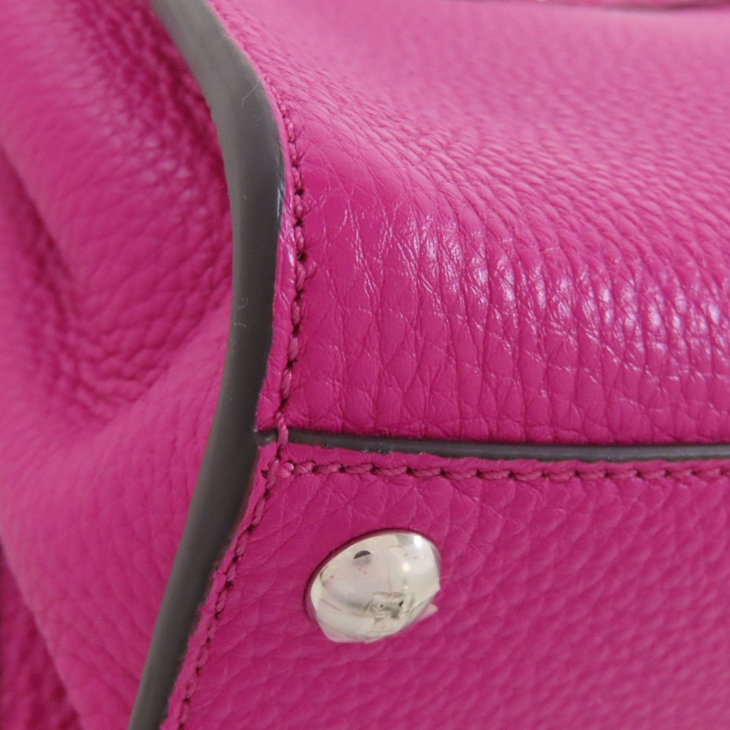 Fendi Pink Leather Handbag (Pre-Owned)