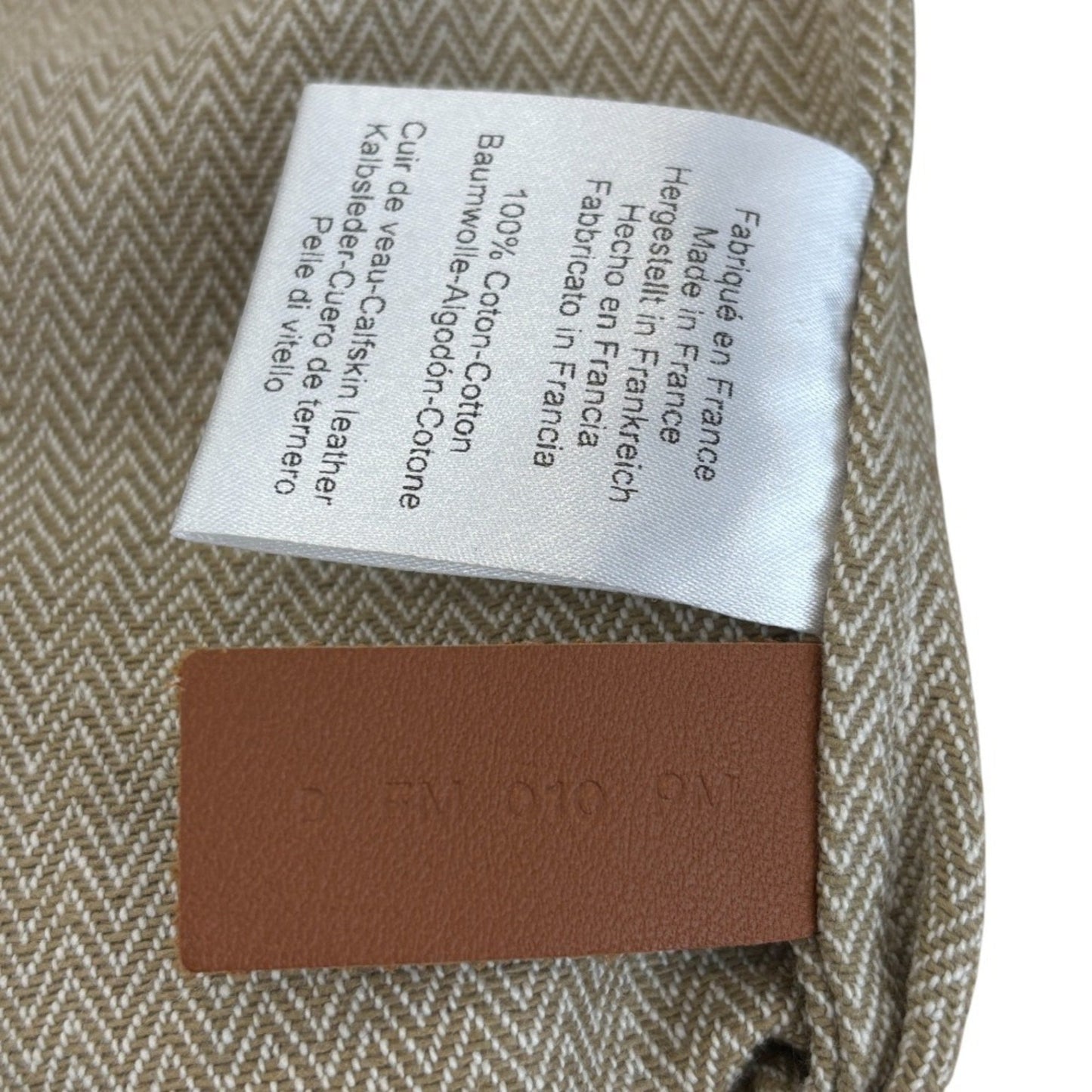 Hermes Brown Ivory Toile Chevron Shoulder Bag (Pre-Owned)