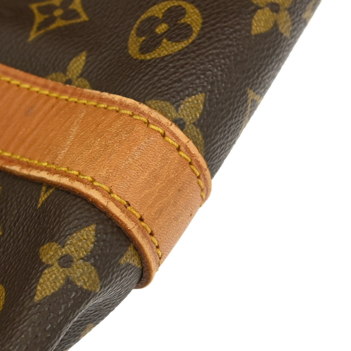 Louis Vuitton Keepall Bag Monogram Canvas Brown Canvas Travel Bag Bag (Pre-Owned)