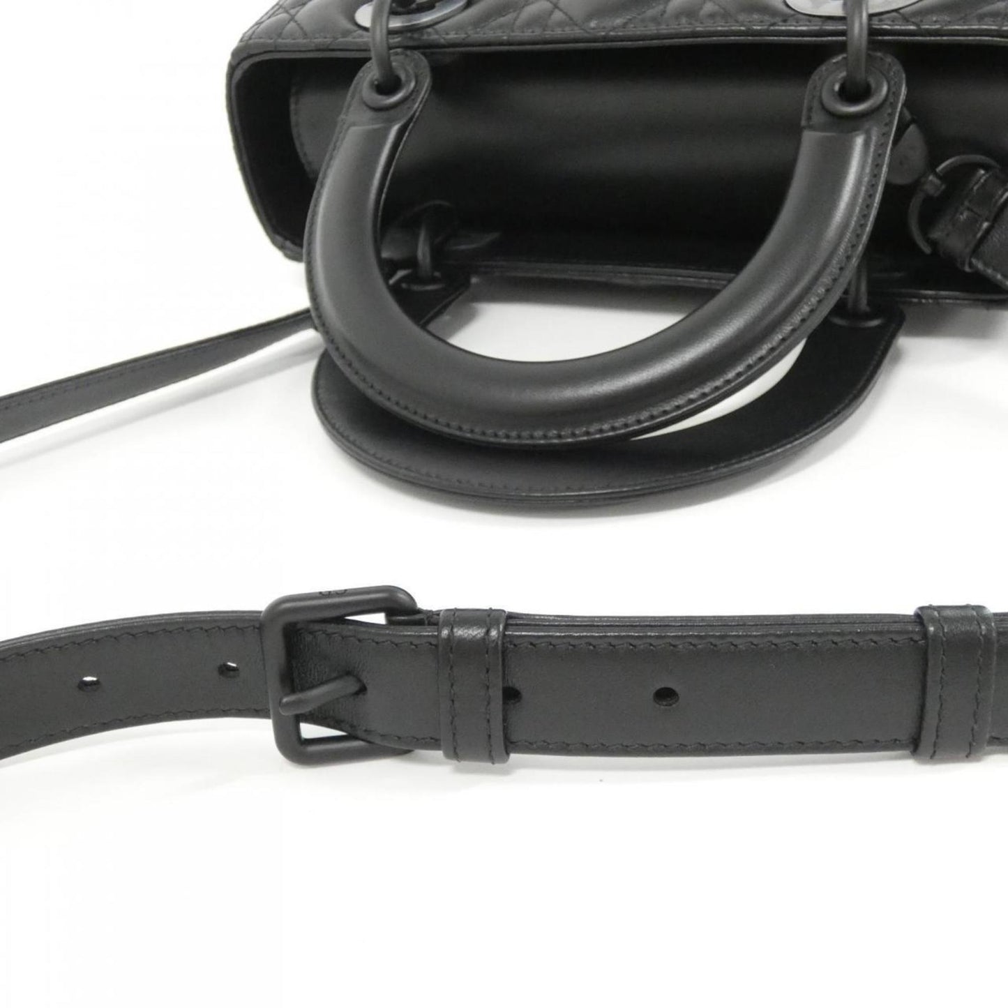 Christian Dior Black Leather Handbag (Pre-Owned)