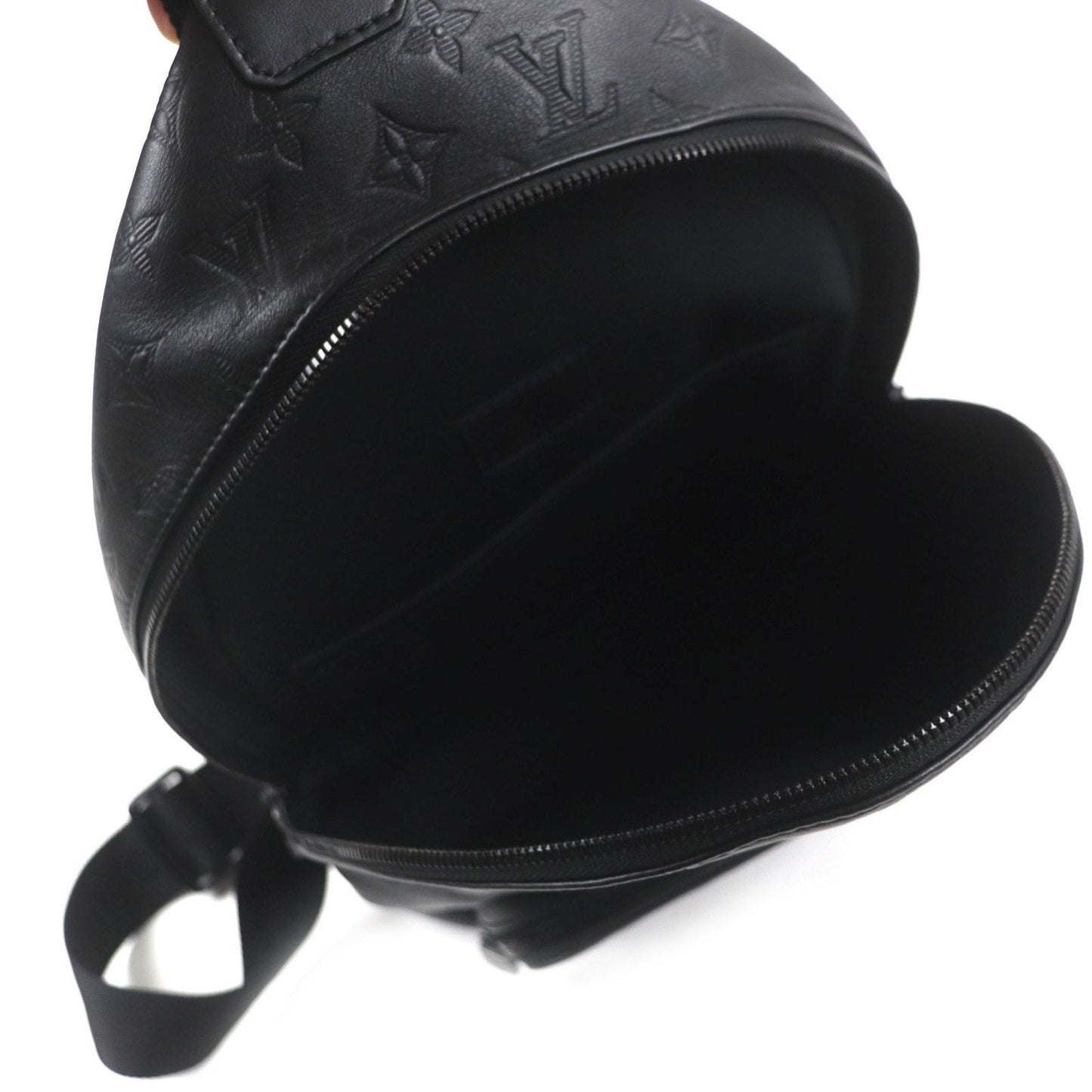 Louis Vuitton Black Leather Sling Bag (Pre-Owned)