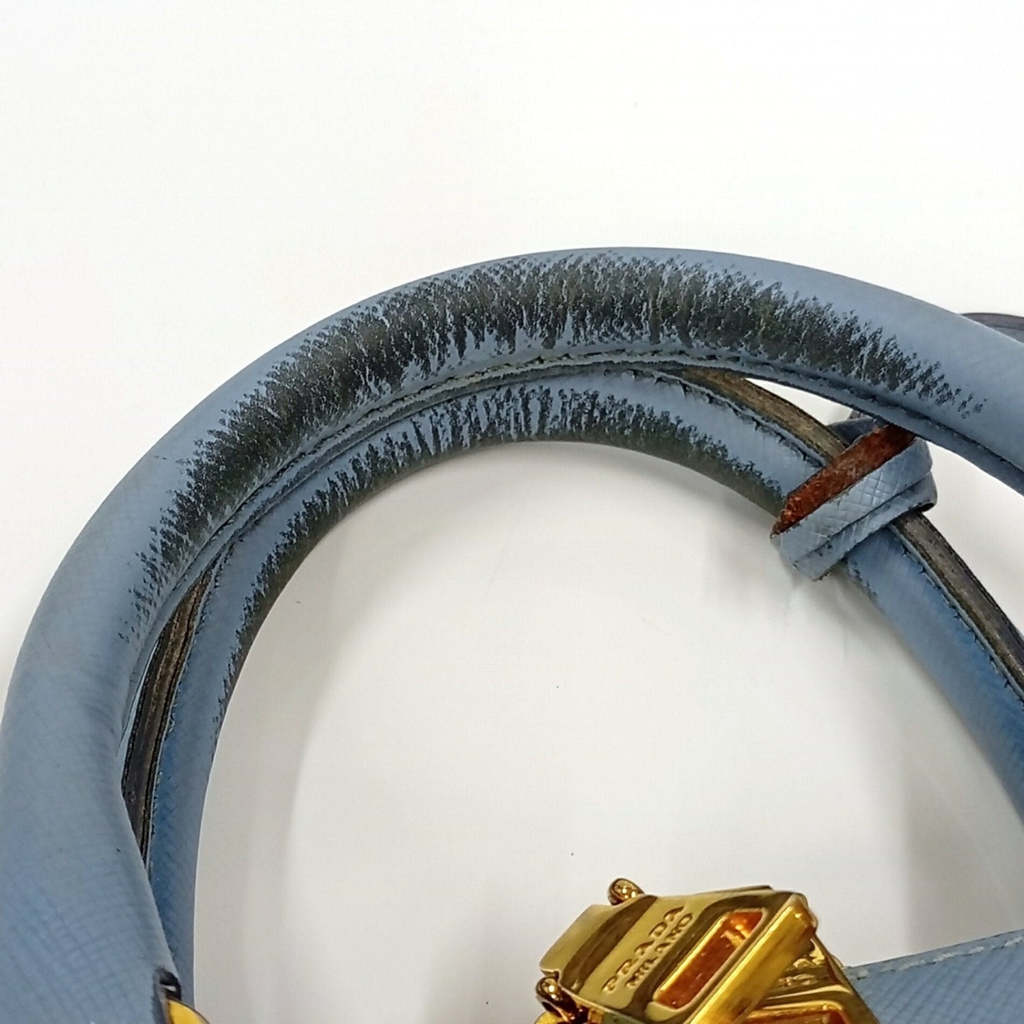 Prada Sky Blue Leather Handbag (Pre-Owned)