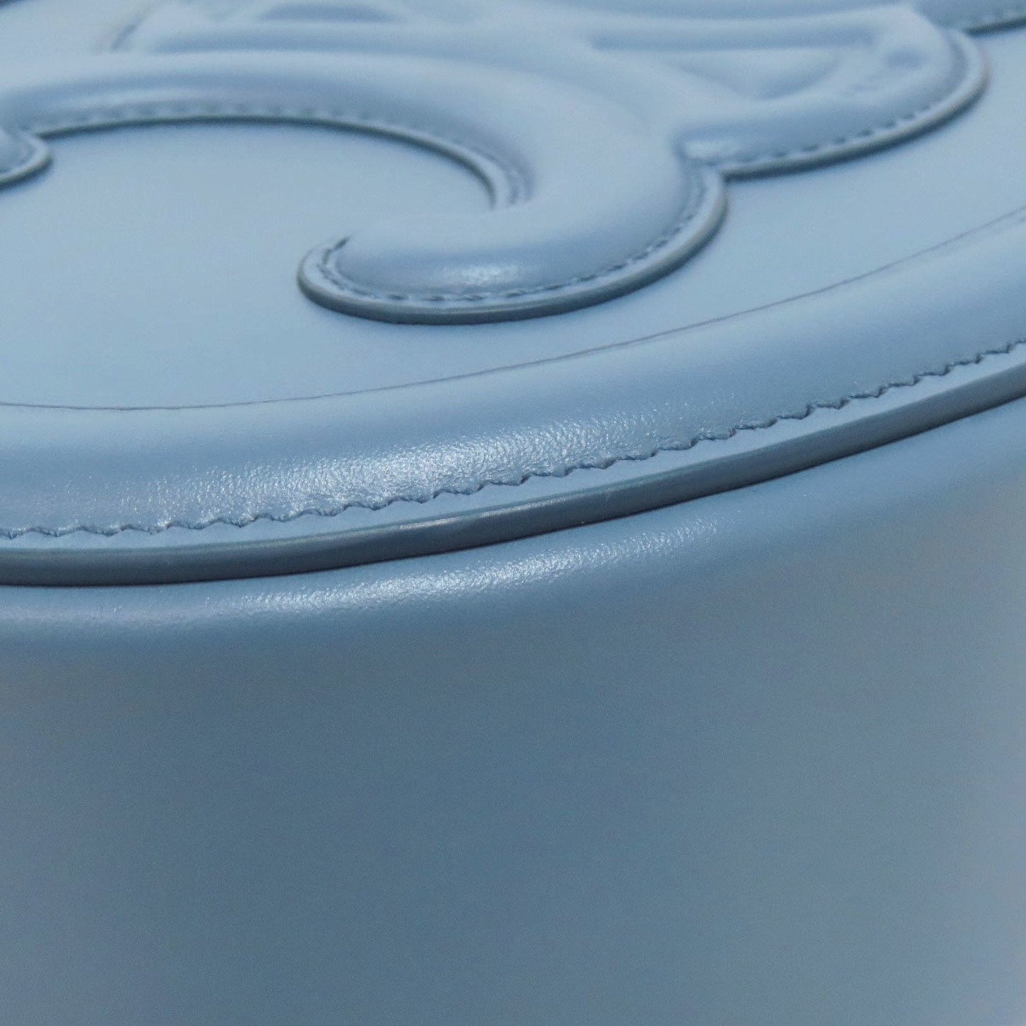 Celine Blue Leather Shoulder Bag (Pre-Owned)