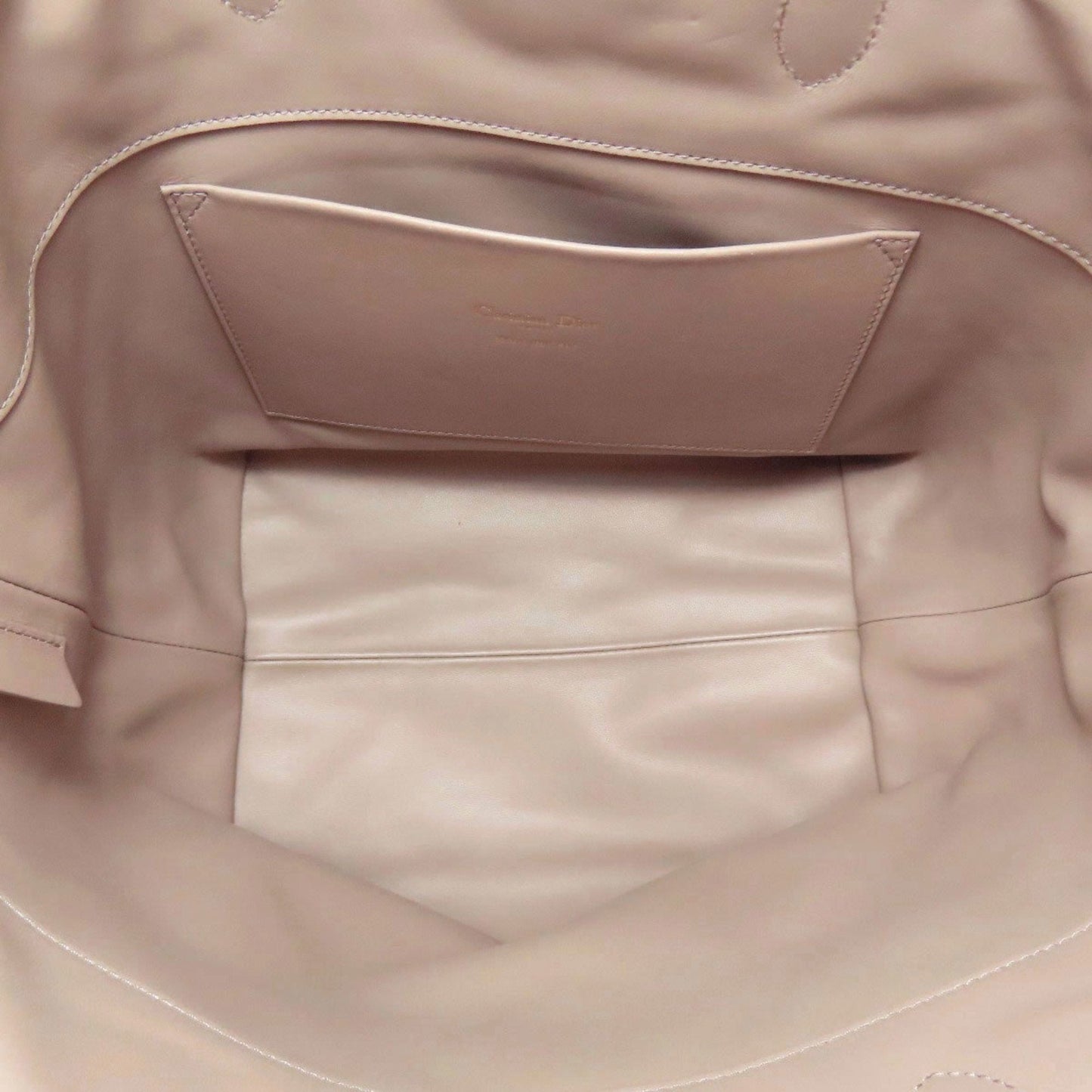 Christian Dior Beige Leather Handbag (Pre-Owned)