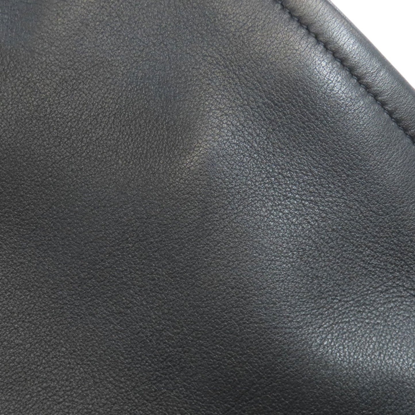 Chanel Black Leather Tote Bag (Pre-Owned)