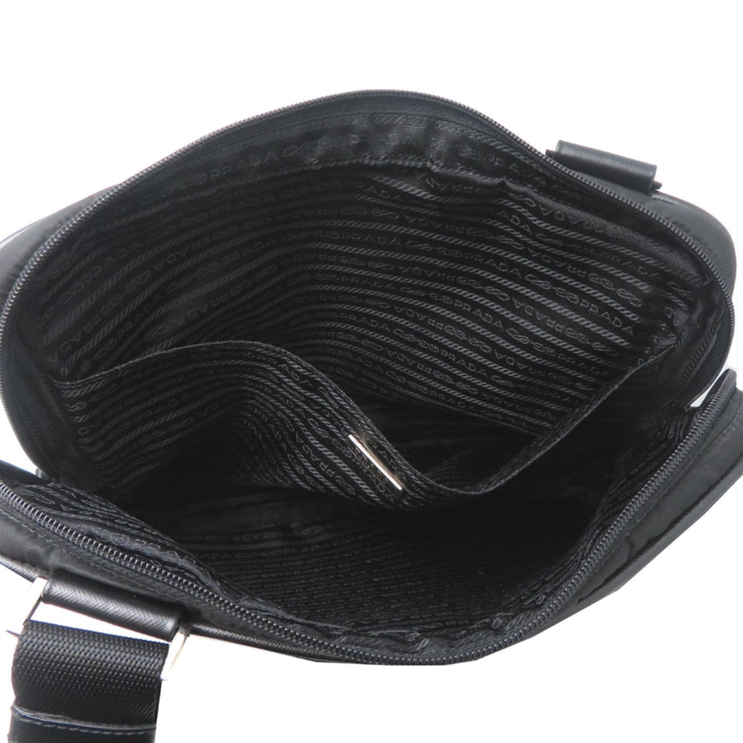 Prada Black Nylon Shoulder Bag (Pre-Owned)