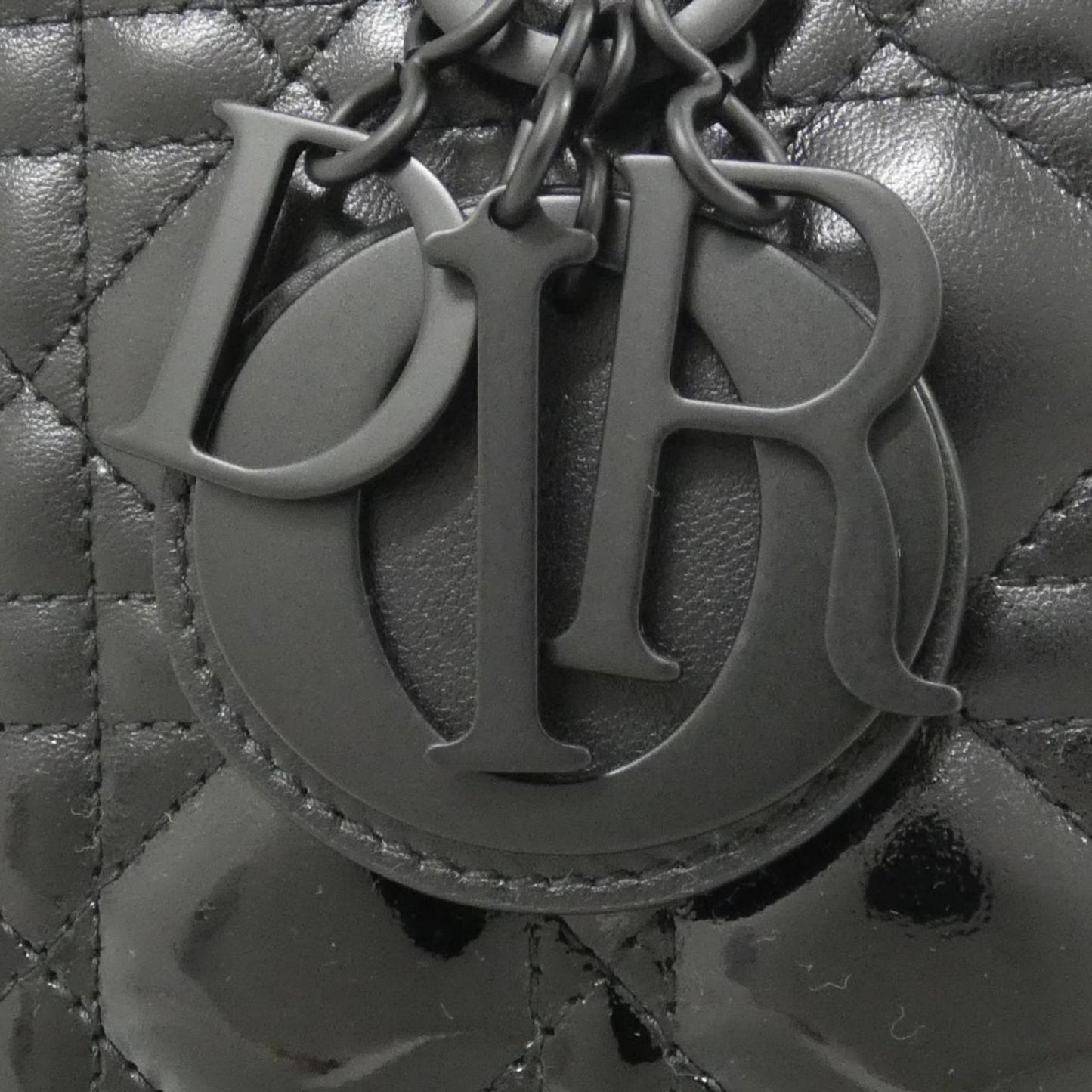Christian Dior Black Leather Handbag (Pre-Owned)