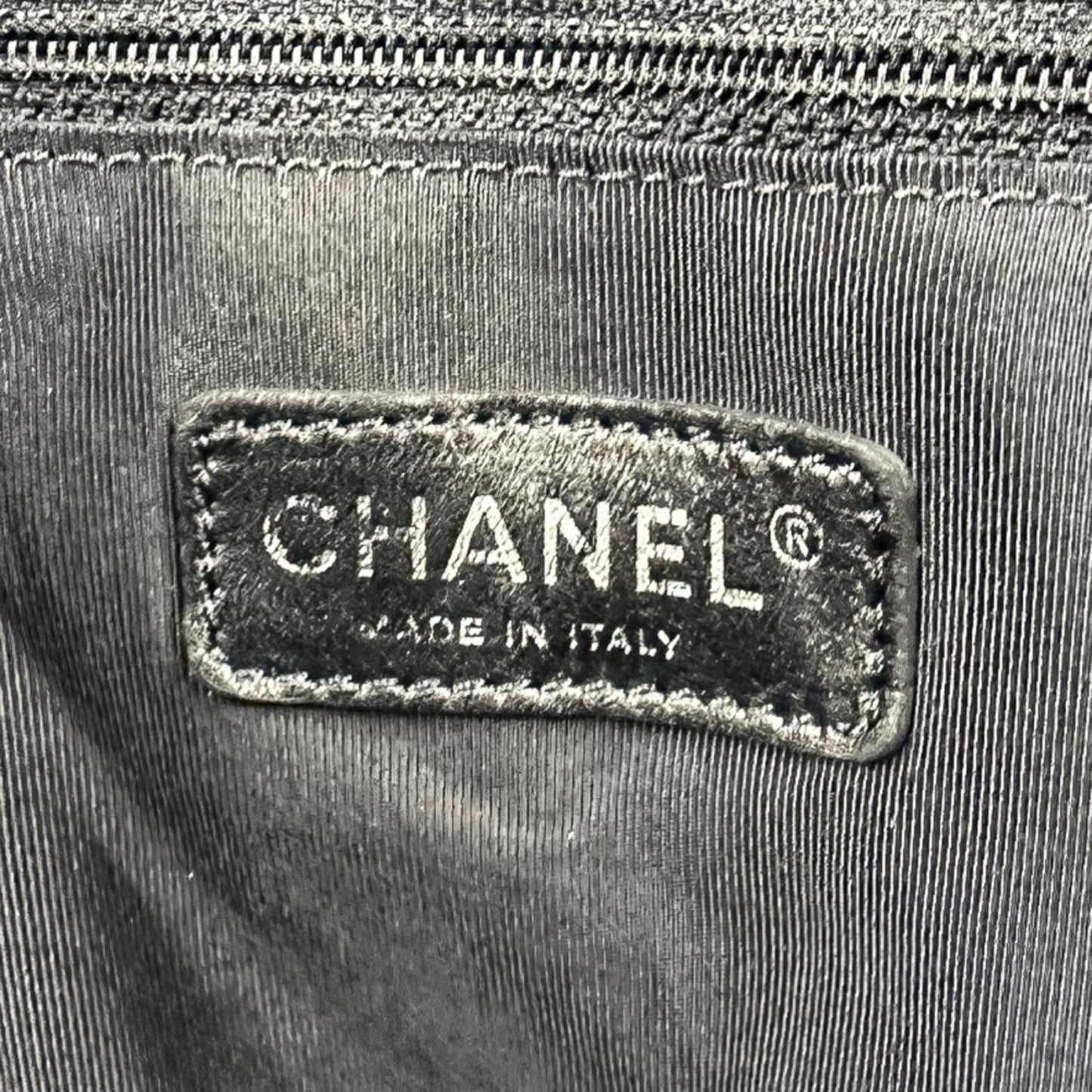 Chanel Black Tote Bag (Pre-Owned)