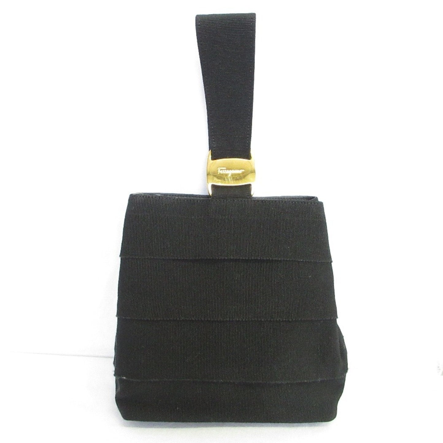 Salvatore Ferragamo Black Handbag (Pre-Owned)