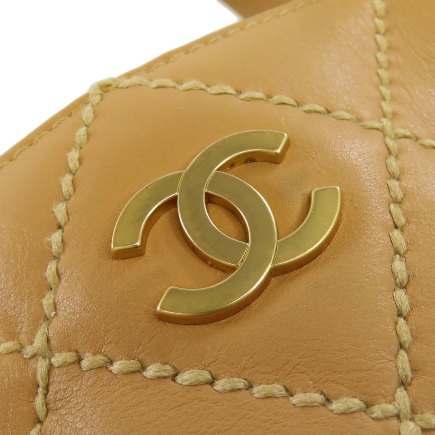 Chanel Wild Stitch Beige Leather Handbag (Pre-Owned)