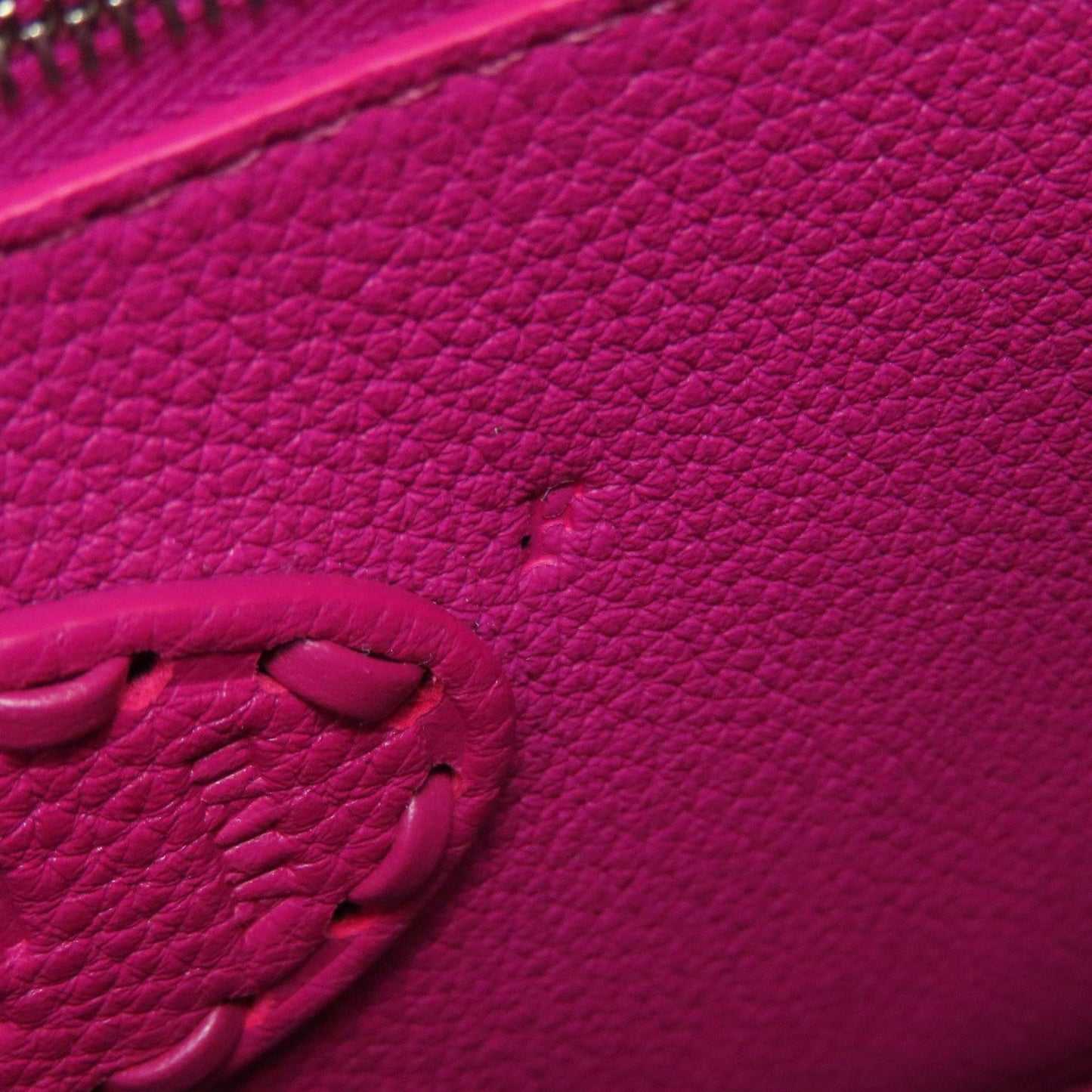 Fendi Pink Leather Handbag (Pre-Owned)