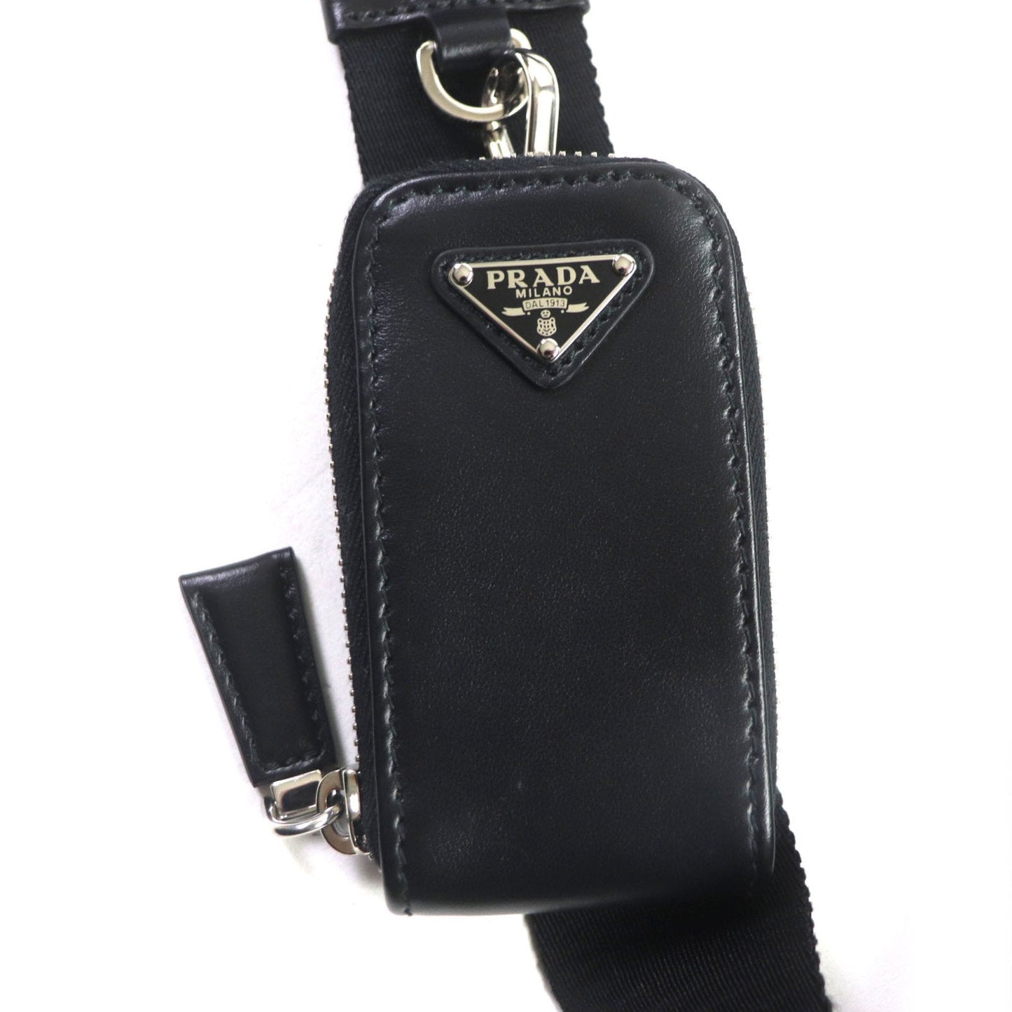 Prada Black Nylon Leather Shoulder Bag (Pre-Owned)