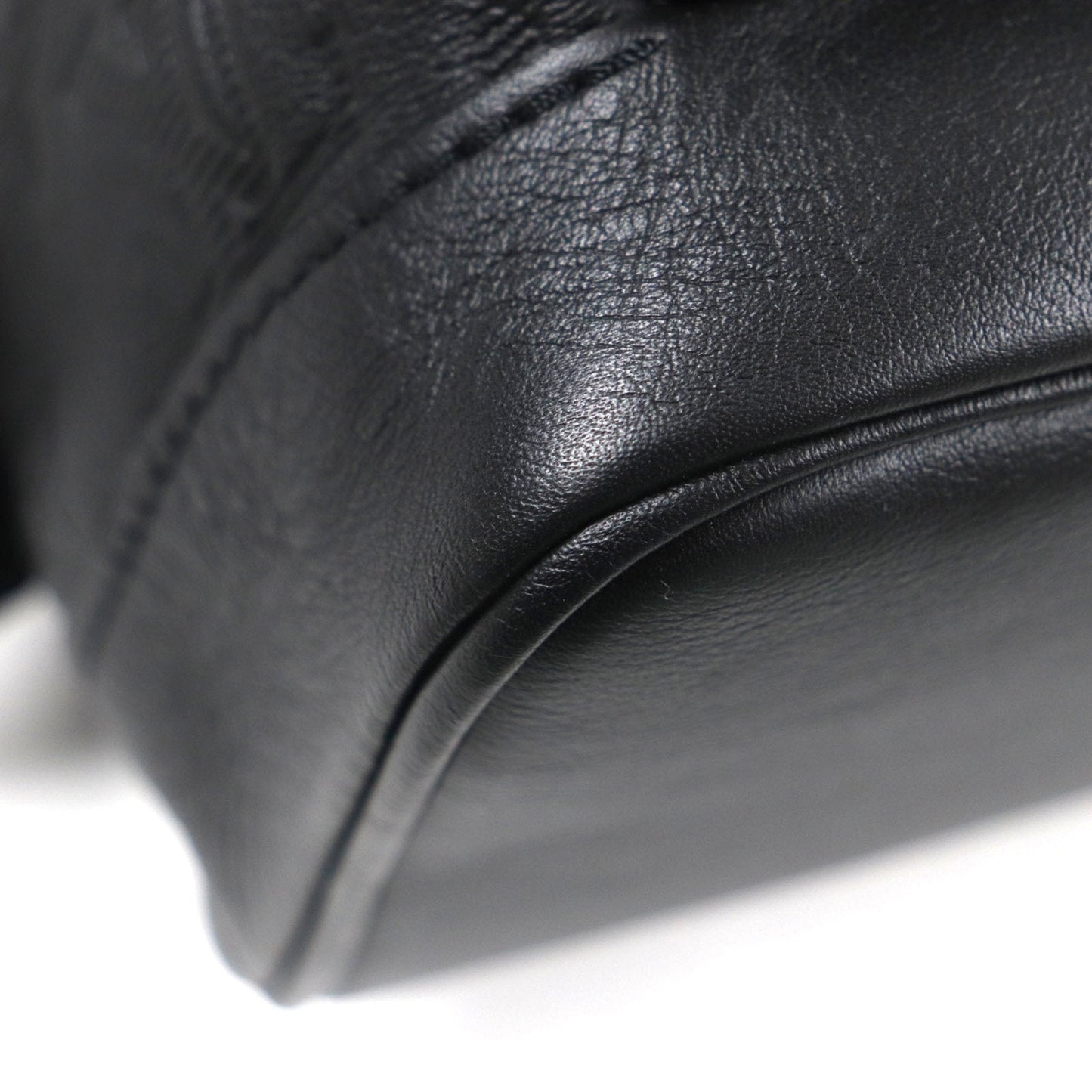 Louis Vuitton Black Leather Sling Bag (Pre-Owned)