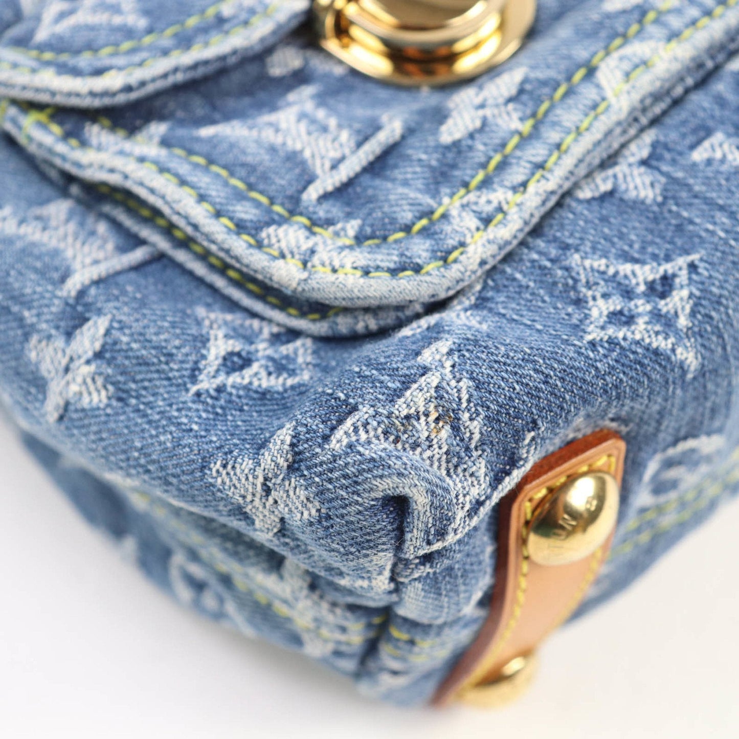 Louis Vuitton Blue Monogram Denim Handbag (Pre-Owned)
