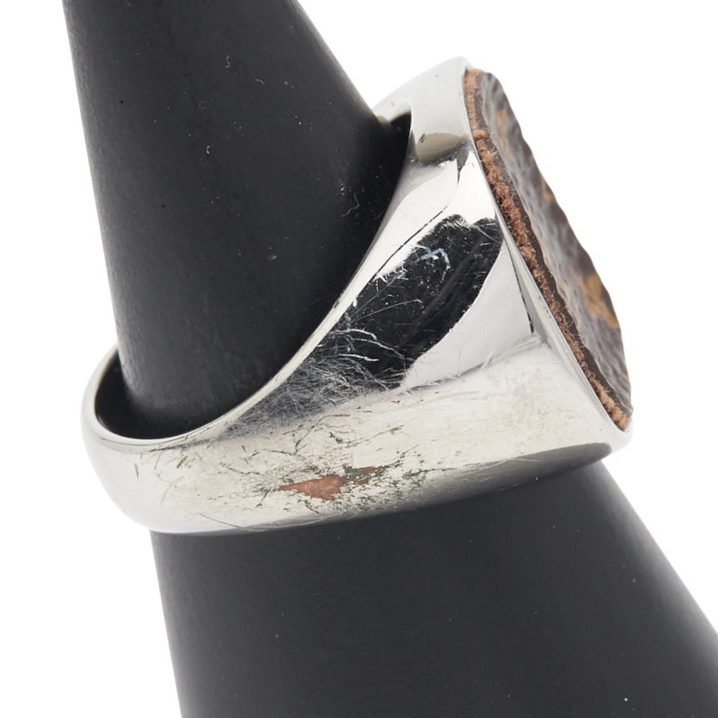 Louis Vuitton Silver Brown Band Ring (Pre-Owned)