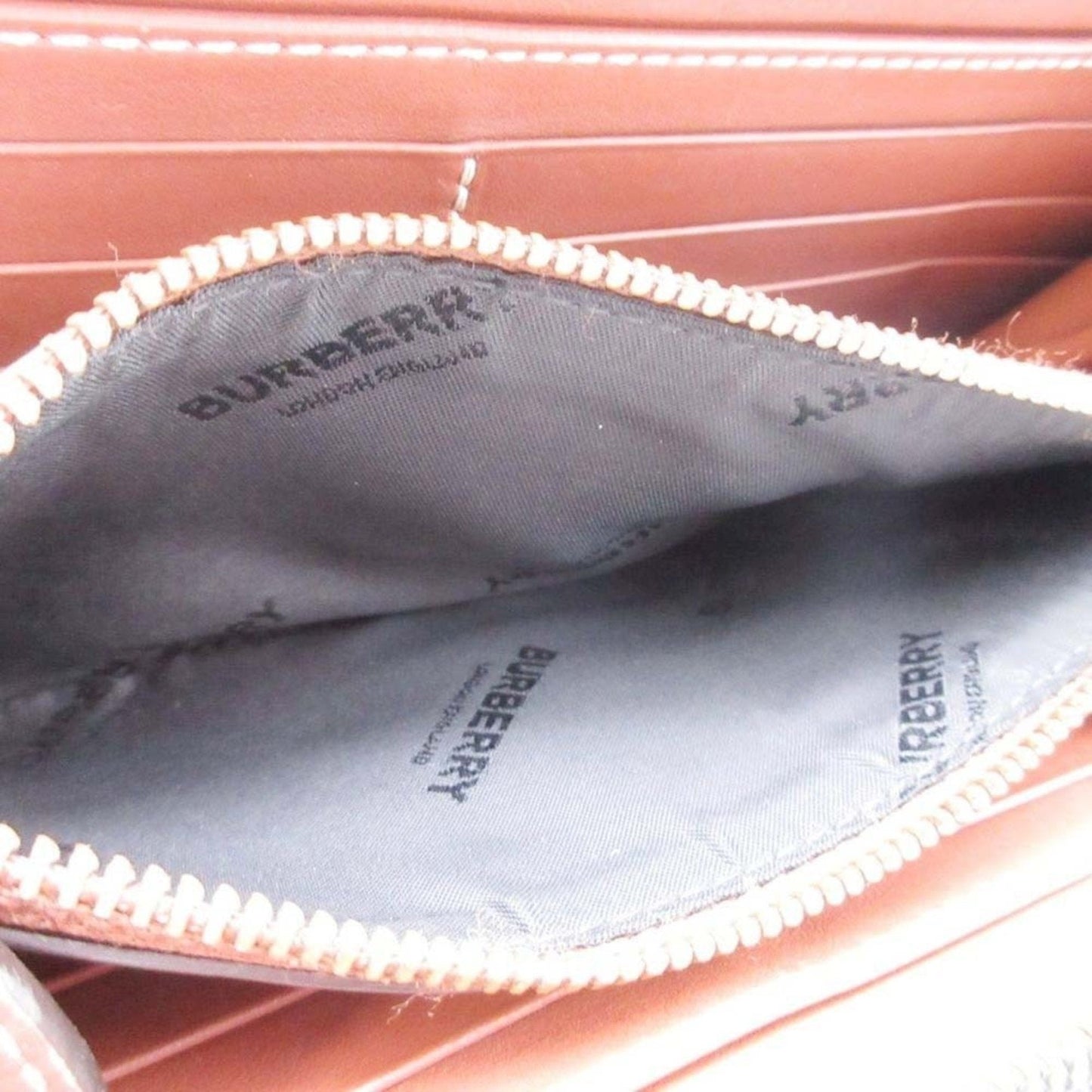 Burberry Beige Black Coin Purse/Coin Case (Pre-Owned)