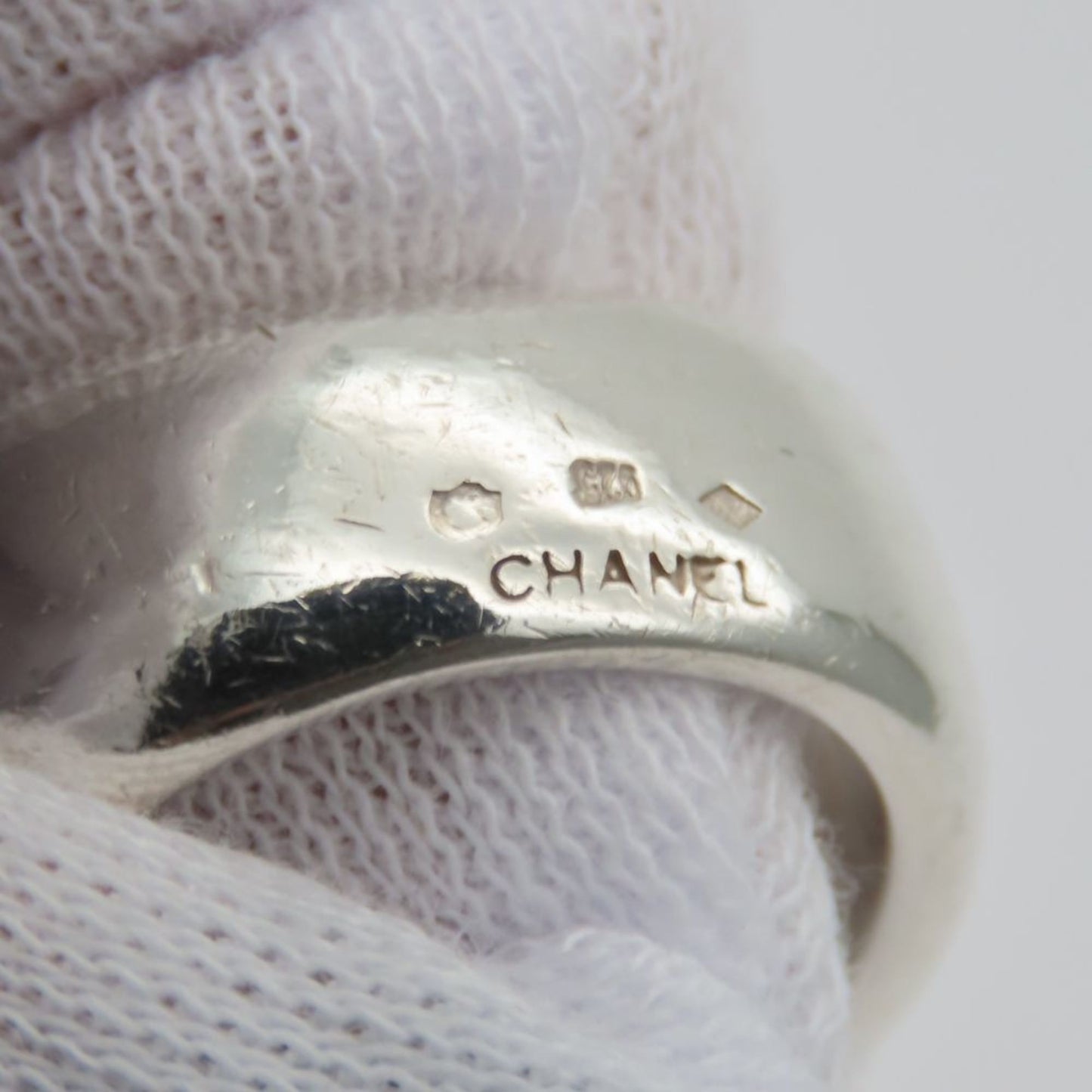 Chanel Silver Silver 925 Band Ring (Pre-Owned)