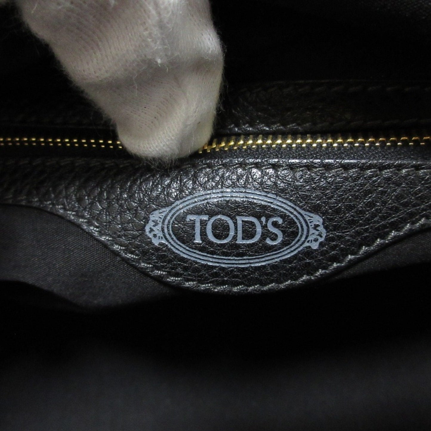 Tod's Black Handbag (Pre-Owned)
