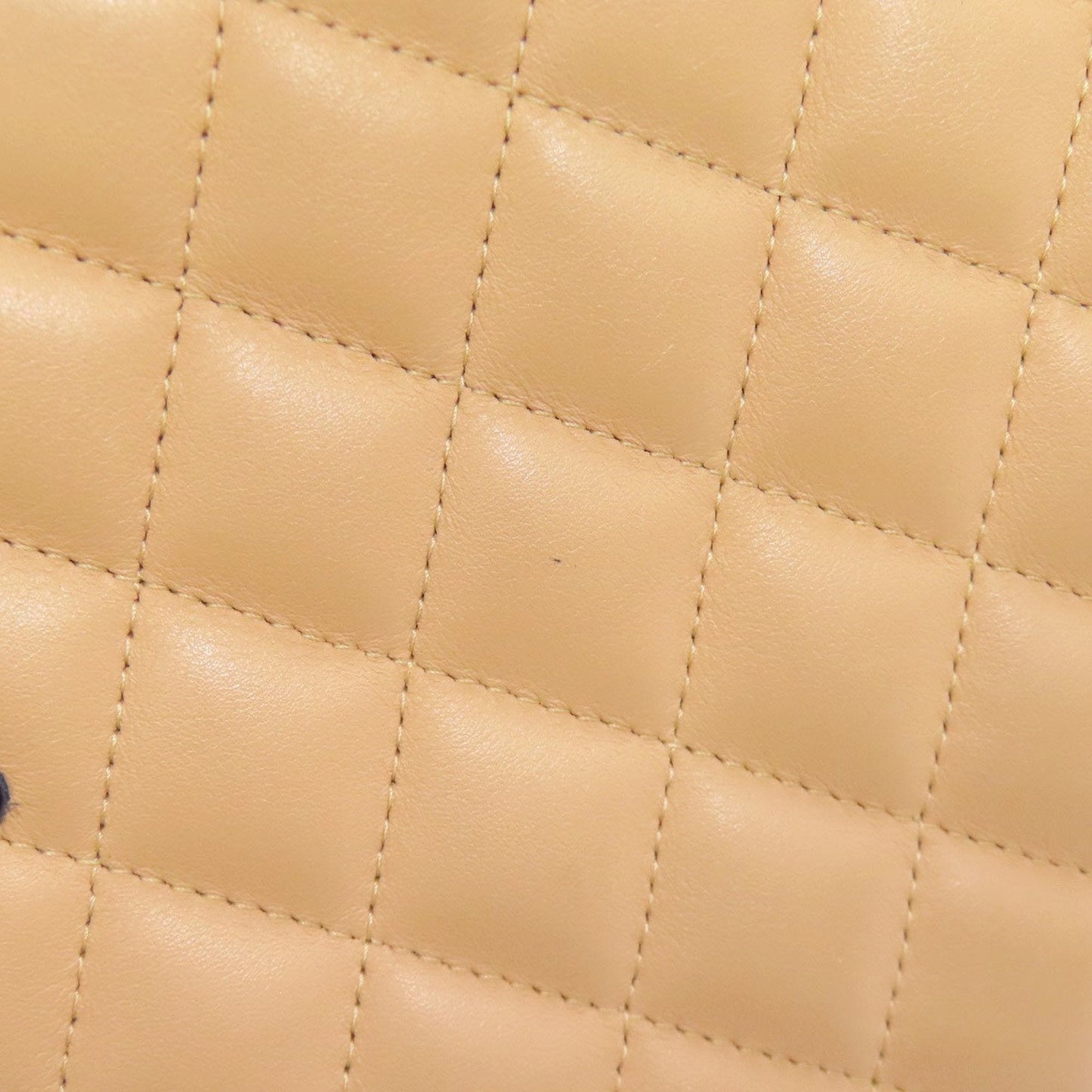 Chanel Ligne Cambon Beige Black Leather Handbag (Pre-Owned)