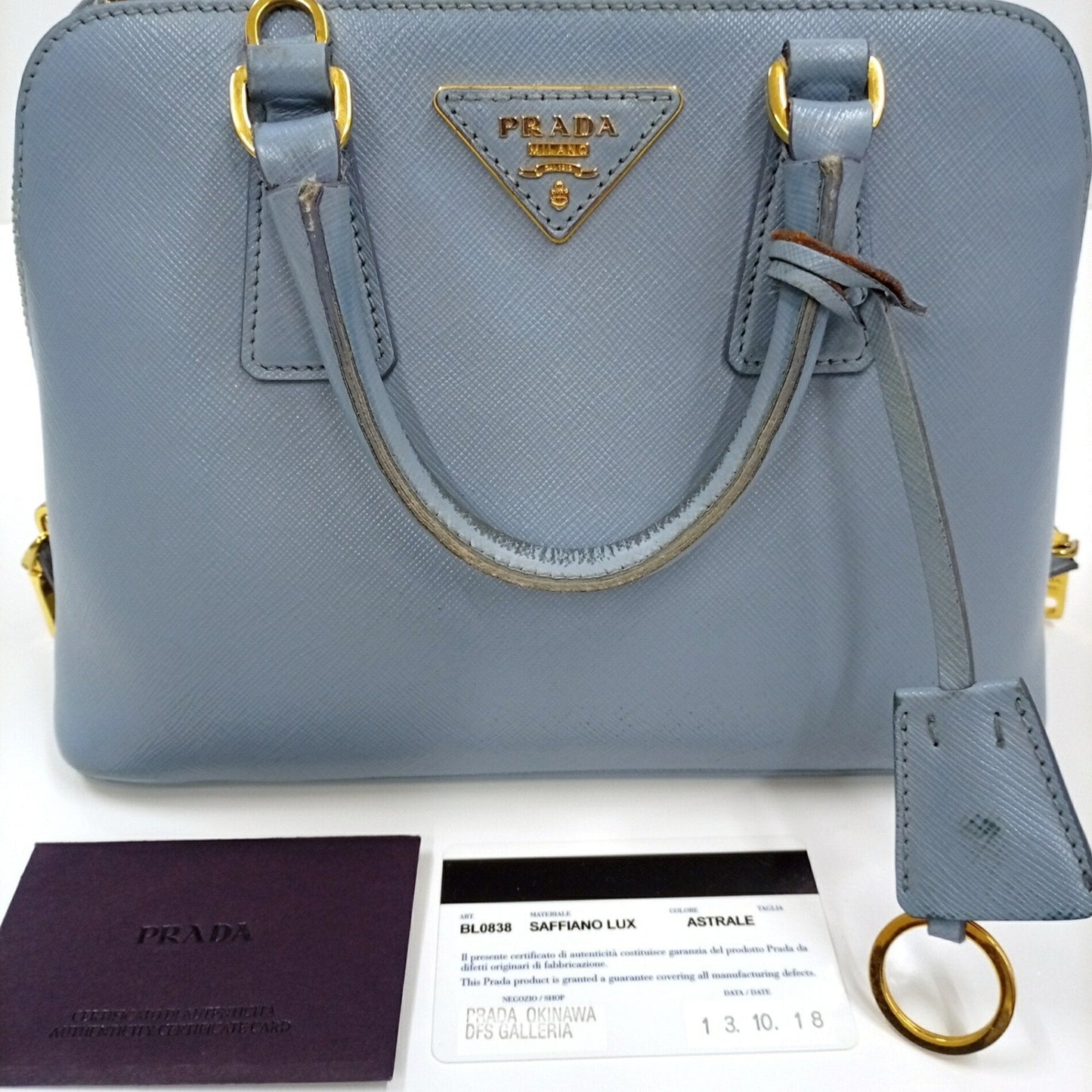 Prada Sky Blue Leather Handbag (Pre-Owned)