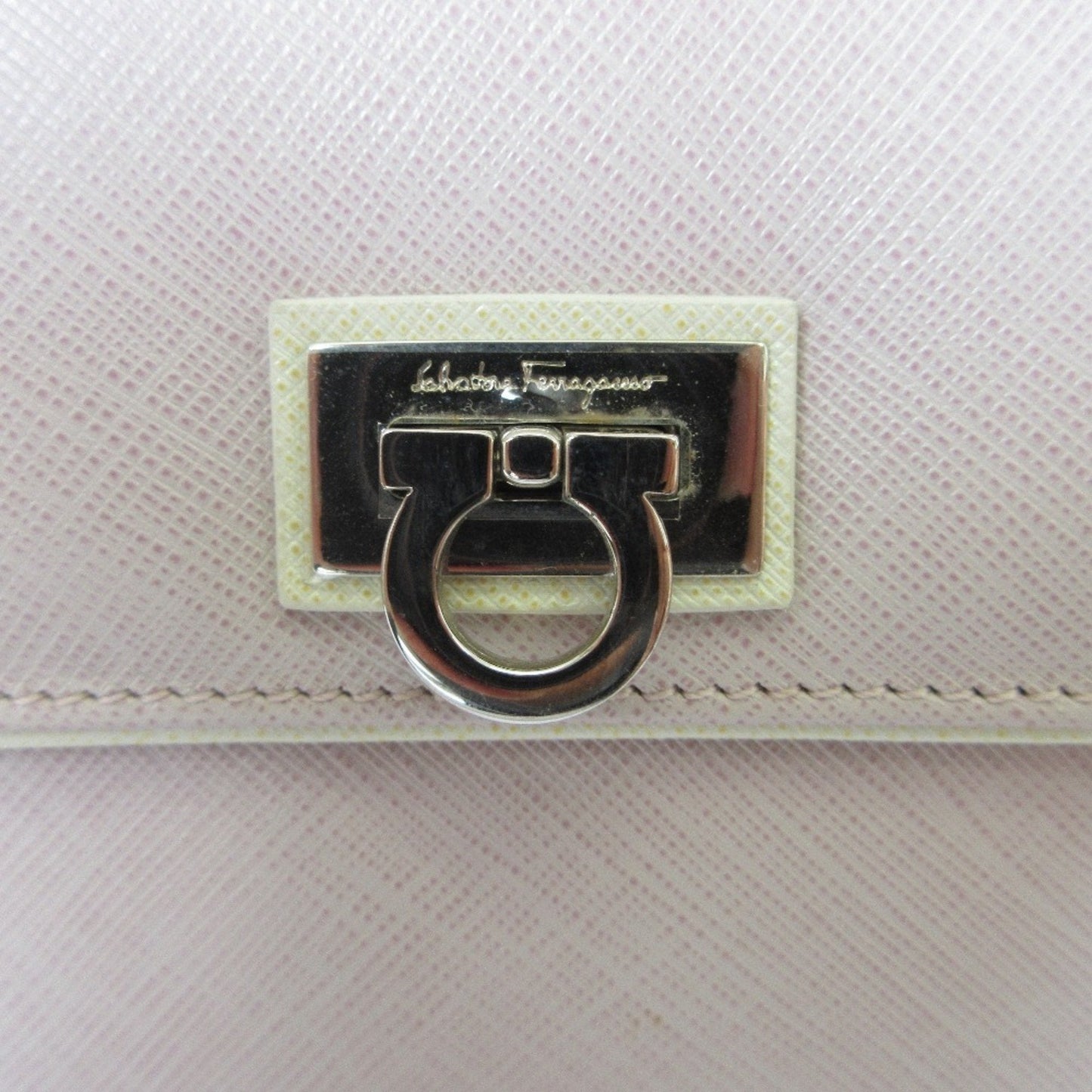 Salvatore Ferragamo Pink Handbag (Pre-Owned)
