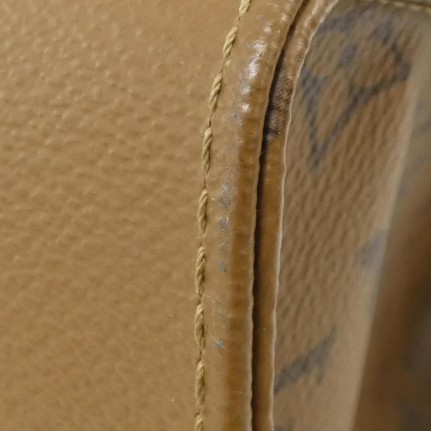 Louis Vuitton Marron Coated Canvas Handbag (Pre-Owned)