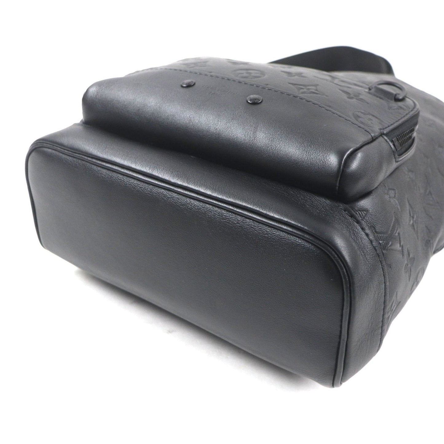 Louis Vuitton Black Leather Sling Bag (Pre-Owned)