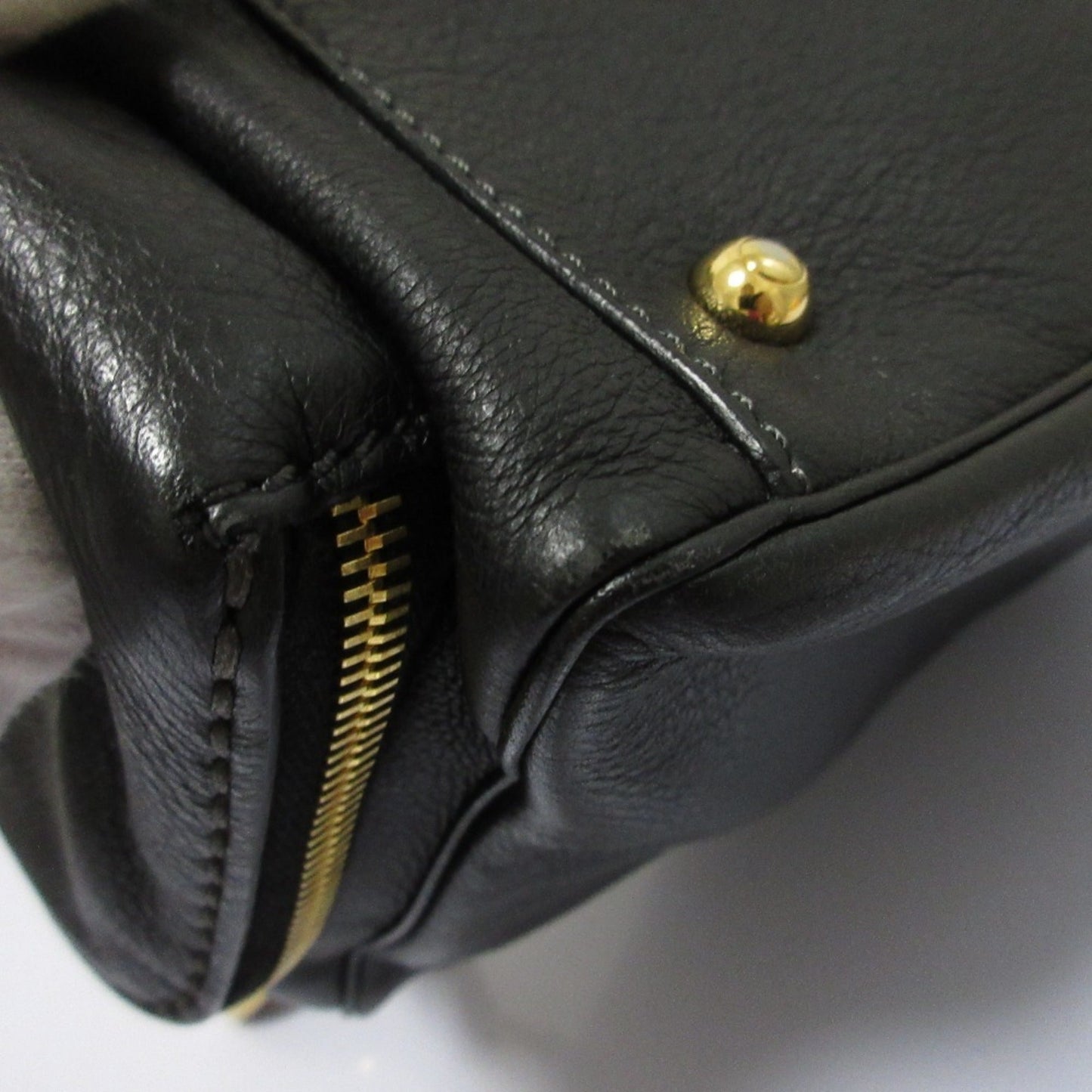 Tod's Black Handbag (Pre-Owned)