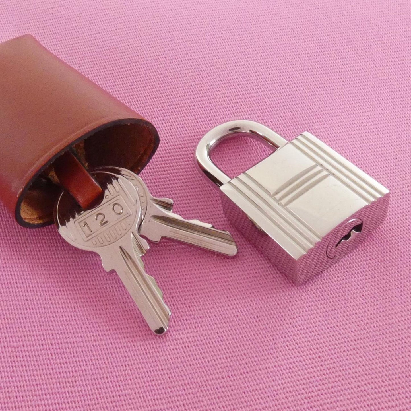 Hermes Pink Toile Officier Handbag (Pre-Owned)