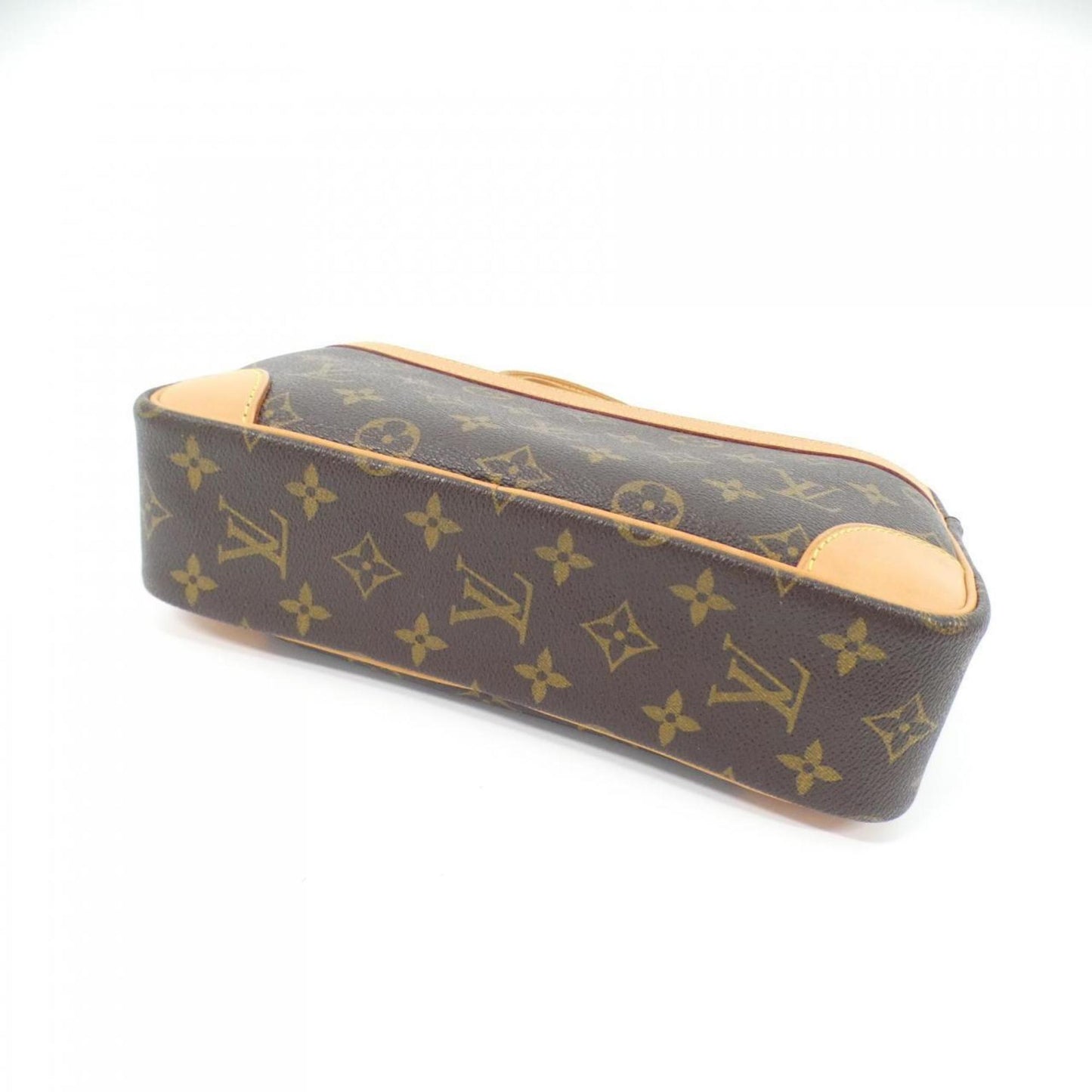 Louis Vuitton Marron Coated Canvas Shoulder Bag (Pre-Owned)