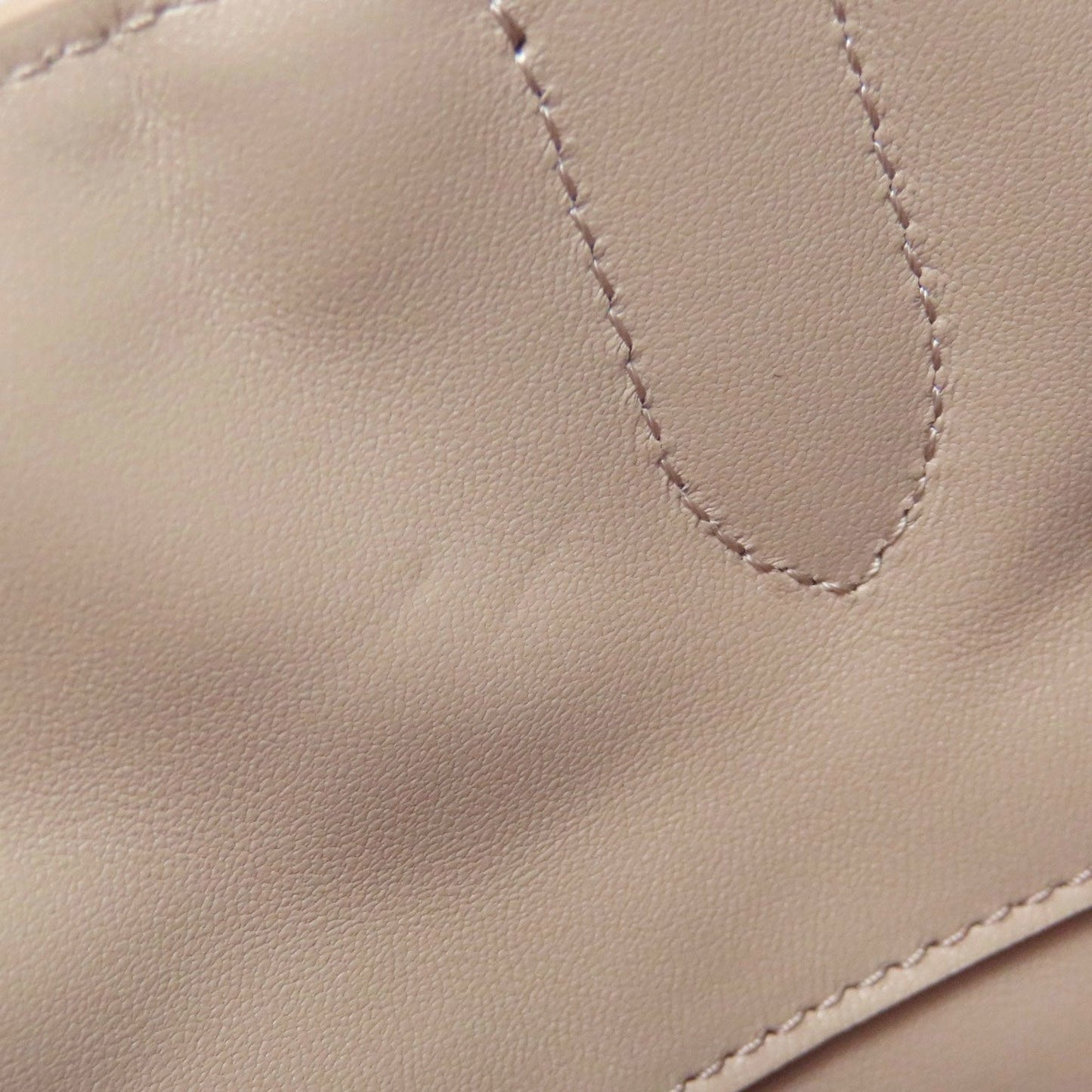 Christian Dior Beige Leather Handbag (Pre-Owned)