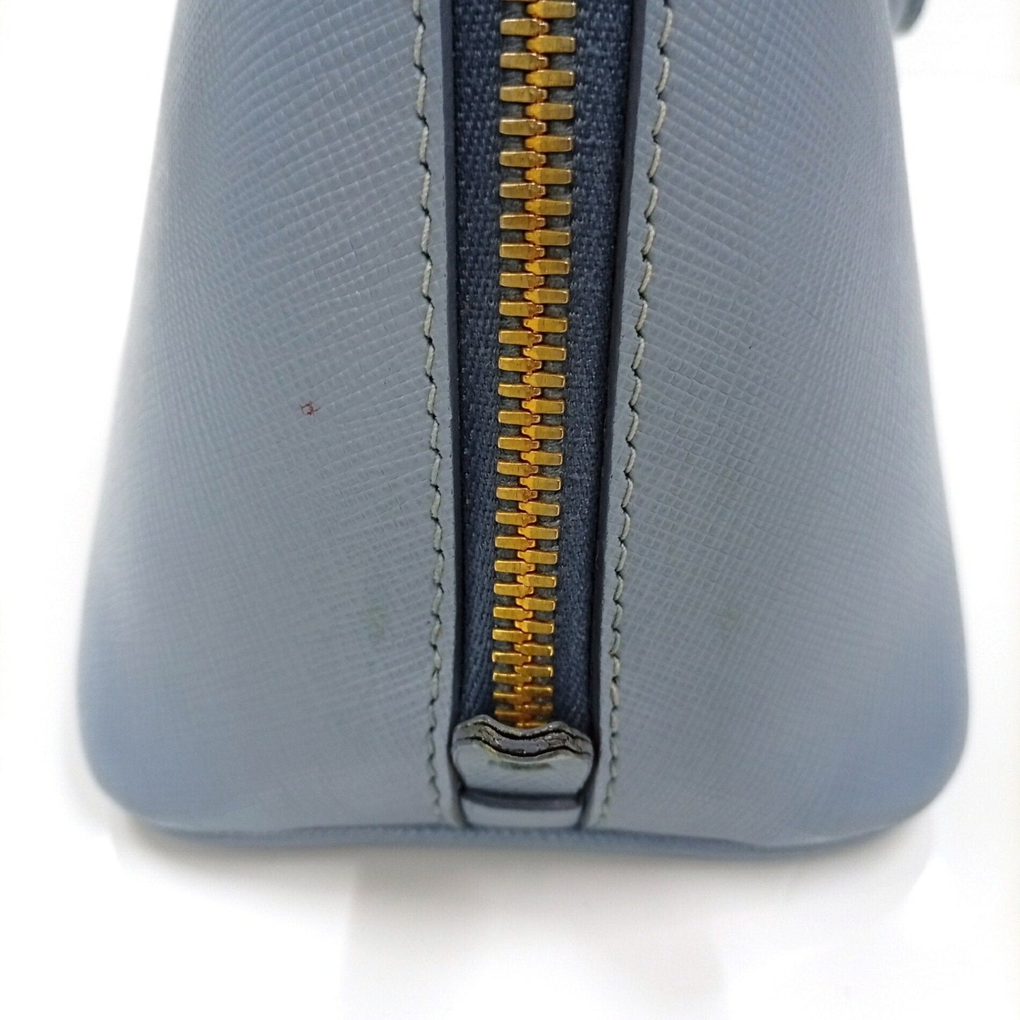 Prada Sky Blue Leather Handbag (Pre-Owned)