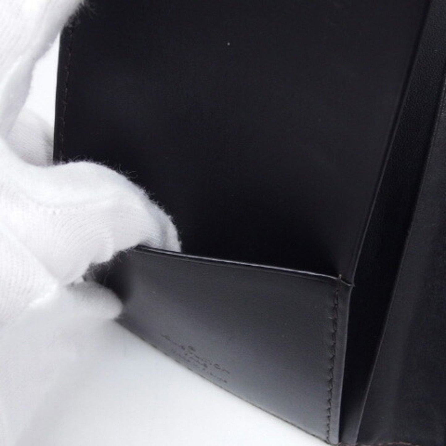 Louis Vuitton Neverfull Pochette Leather Black Leather Bag (Pre-Owned)