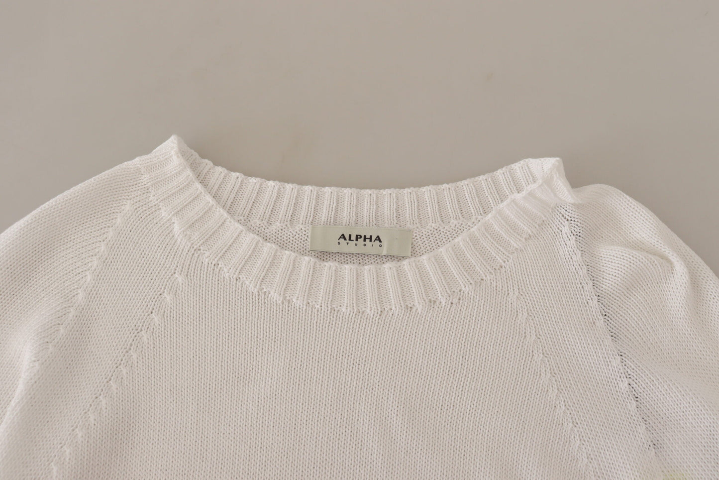 Alpha Studio White Long Sleeves Crewneck Pullover Women's Sweater