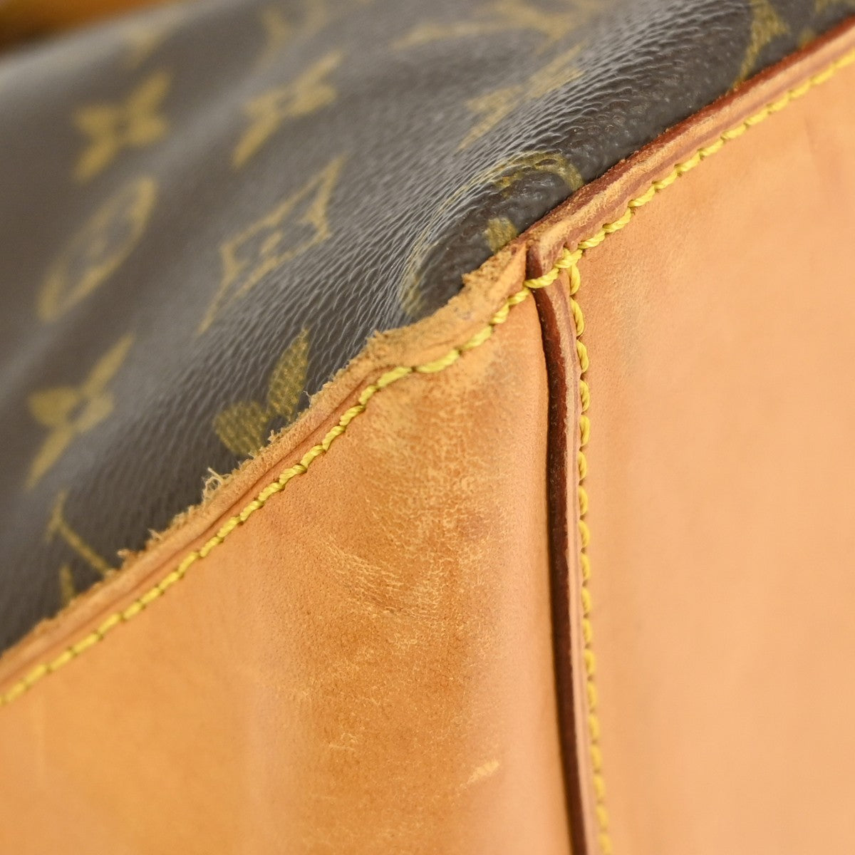 Louis Vuitton Cabas Mezzo Monogram Canvas Brown Canvas Tote Bag Bag (Pre-Owned)