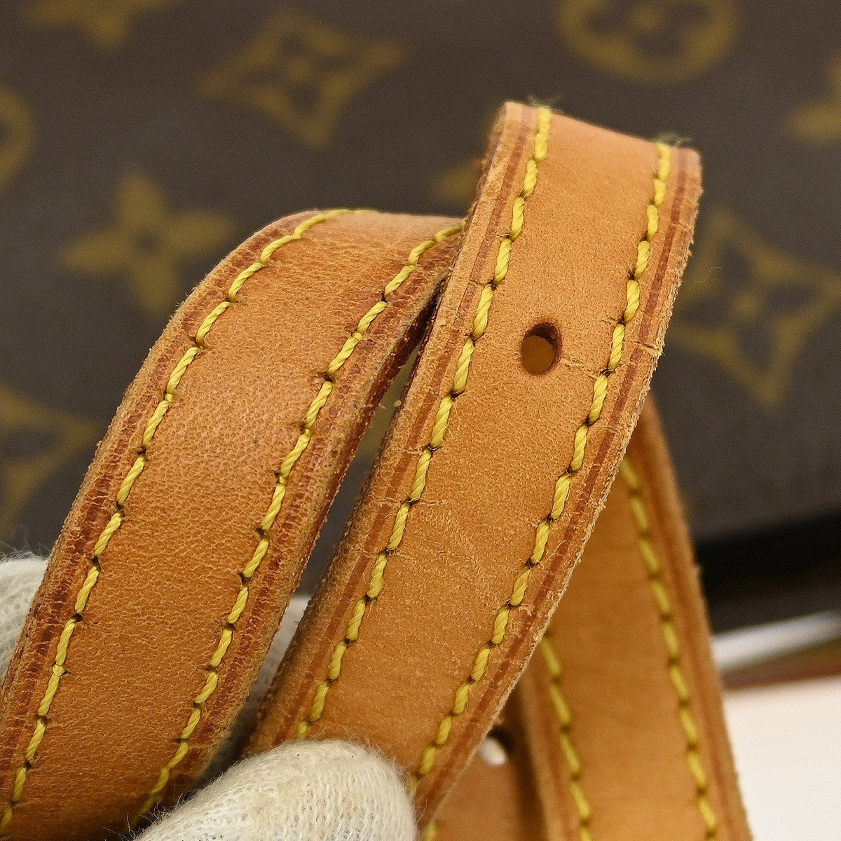 Louis Vuitton Trotteur Handbag Monogram Canvas Brown Canvas Shoulder Bag Bag (Pre-Owned)