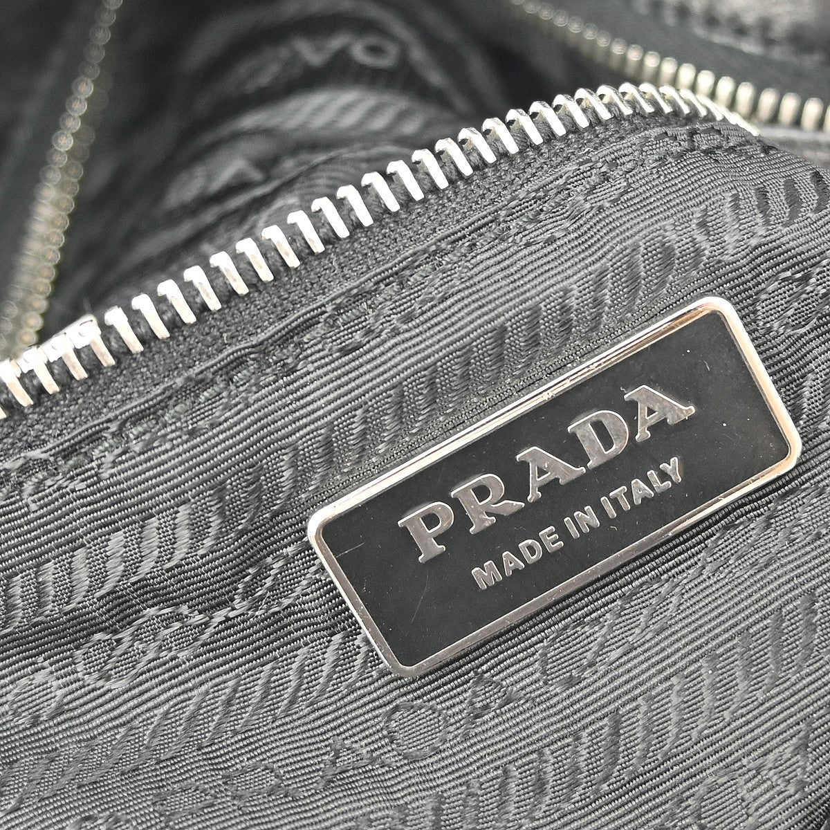 Prada Vintage Handbag Leather Black Leather Handbag (Pre-Owned)