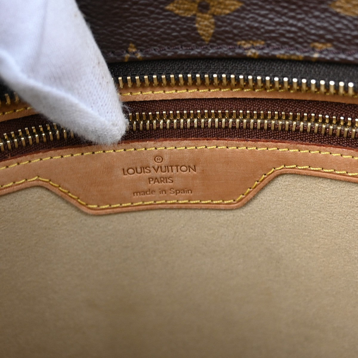 Louis Vuitton Luco Handbag Monogram Canvas Brown Canvas Tote Bag Bag (Pre-Owned)