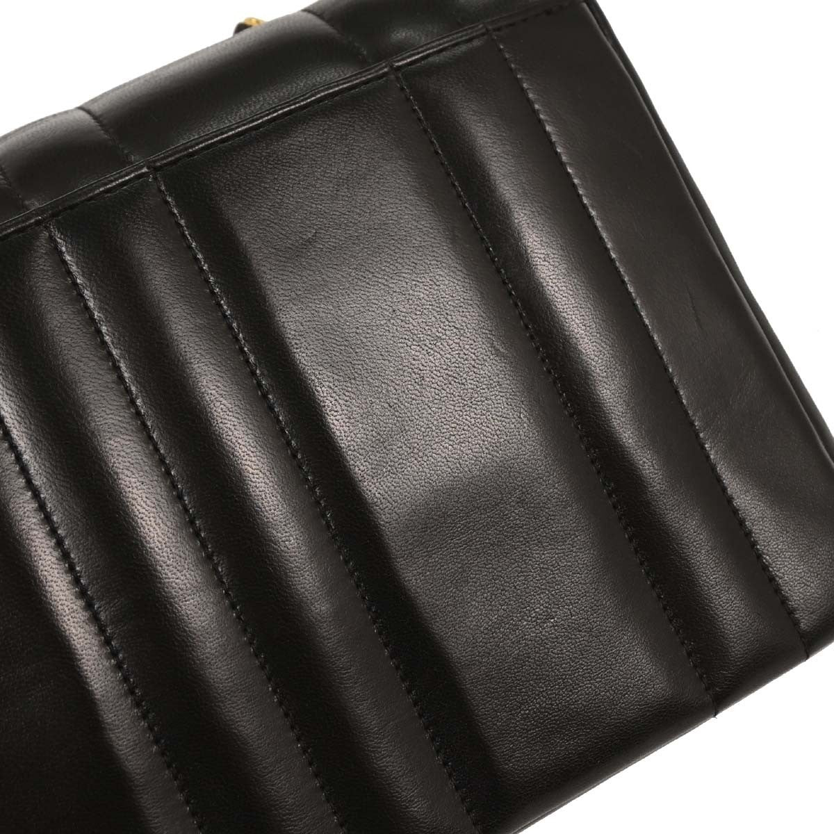 Chanel Vintage Vertical Cc Flap Bag Leather Black Leather Shoulder Bag Bag (Pre-Owned)