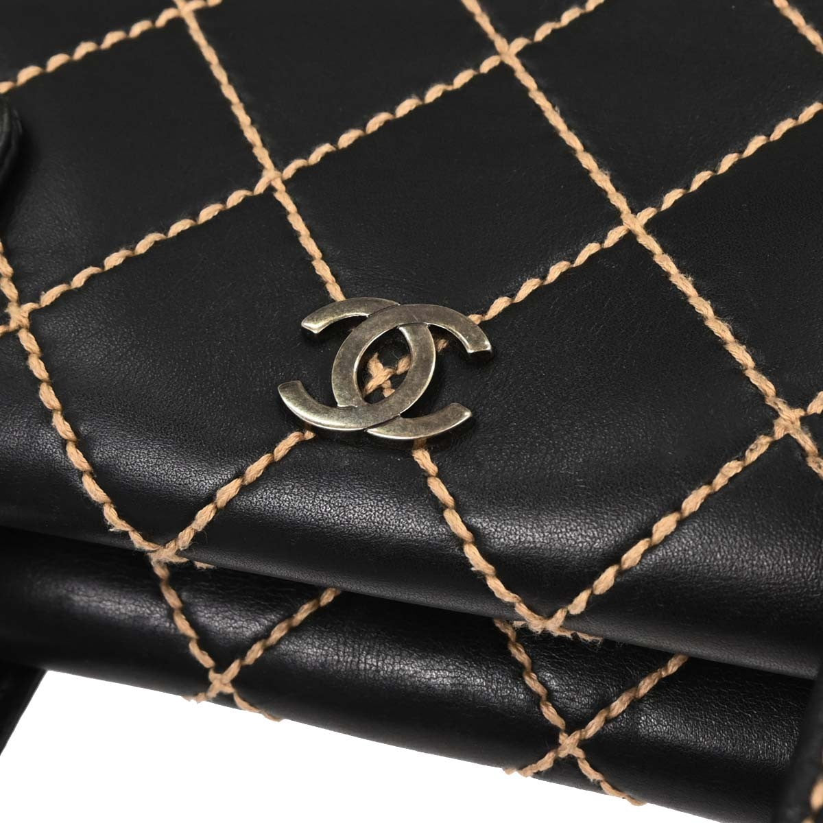 Chanel Surpique Compartment Tote Quilted Leather Black Calfskin Handbag (Pre-Owned)