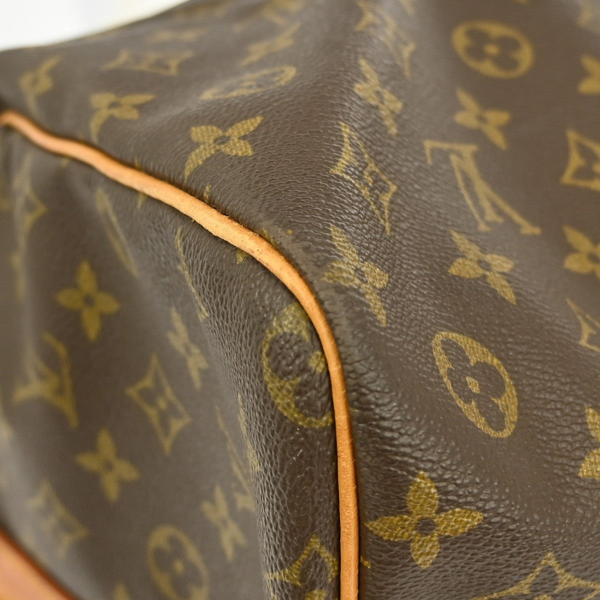 Louis Vuitton Keepall Bandouliere Bag Monogram Canvas Brown Canvas Travel Bag Bag (Pre-Owned)