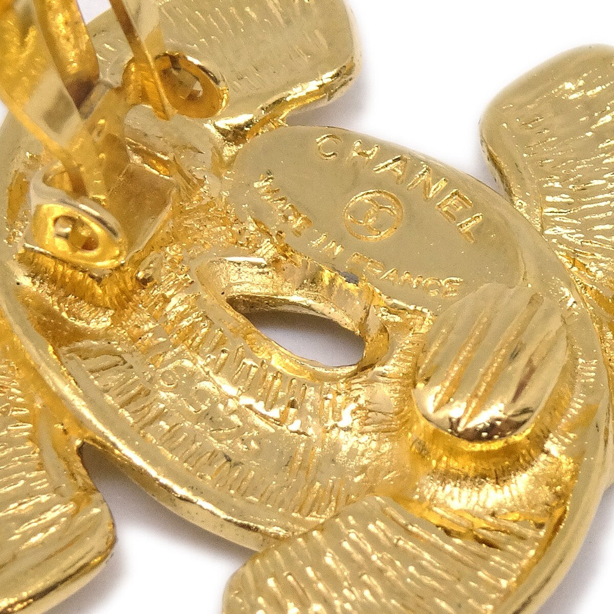 Chanel Cc Clip-On Earrings Quilted Metal Gold Gold_Plated Earrings Jewelry (Pre-Owned)