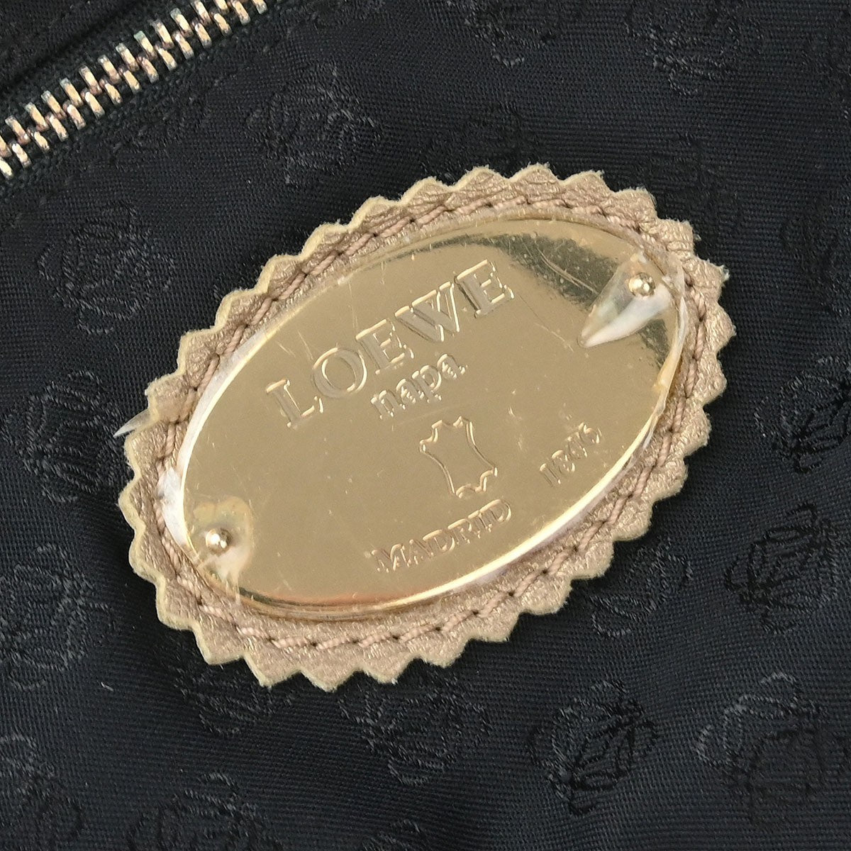 Loewe Anagram Logo Nappa Aire Hand Bag Leather Gold Leather Handbag (Pre-Owned)